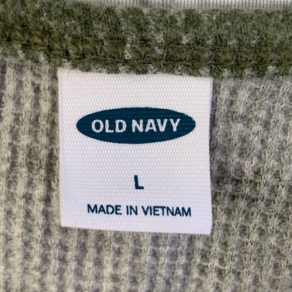 Old Navy Camo Cropped Tank Waffle Knit Size Large - Picture 2 of 9